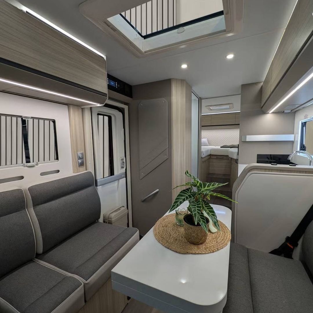 Adria Compact stue