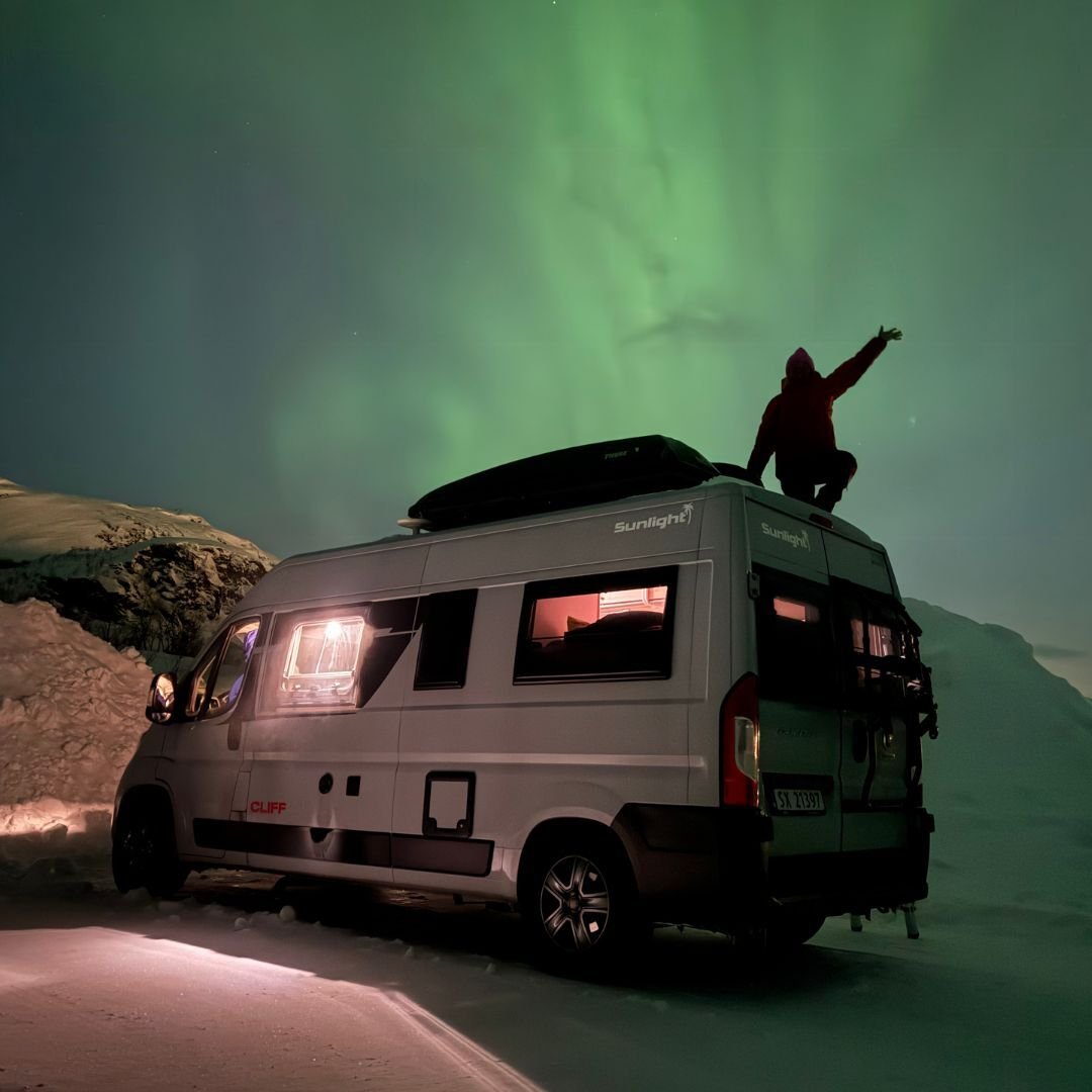 Opplev nordlyset med bybobil