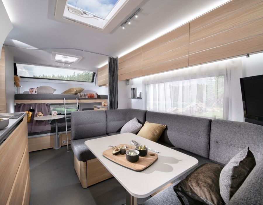 Adria adora-edition-613-pk