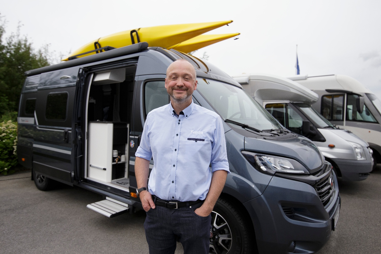 Stadig Flere Bruker Bobilen Som Kontor - Leif Terje Er En Av Dem!